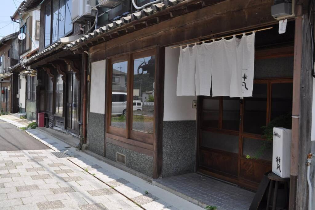 呼子の港路地の古民家一棟貸切宿梵soyogi كاراتسو المظهر الخارجي الصورة
